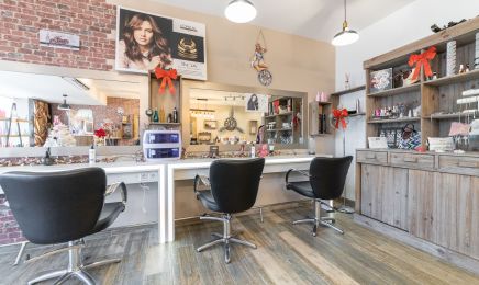 MEL ANGE DES COIFFURES - Uchaud : Coiffeur à Uchaud