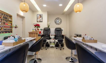 Linh Nails Beauté  : Manucure à Paris