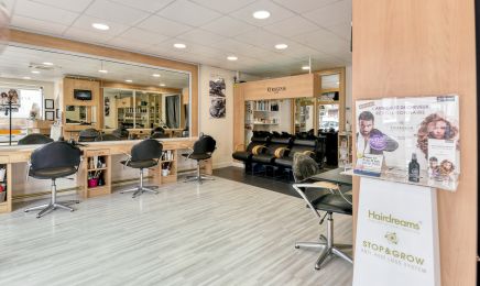 Cosmocolors : Coiffeur à Montlhéry
