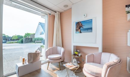 L.Institut  : Manucure à Quessoy