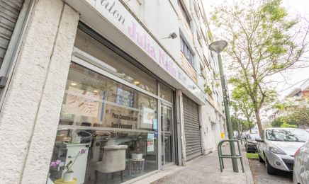 Julia Nails : Manucure à Lormont