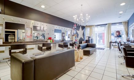 L'Entr'acte : Coiffeur à Saint-Étienne