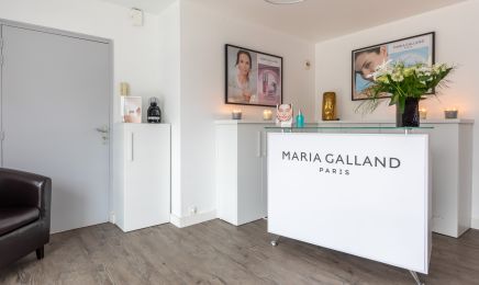 Maria Galland Paris Institut de Beauté : Manucure à Grand-Champ