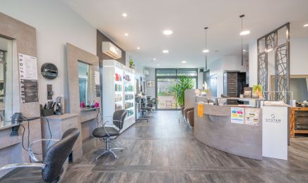 Laurence Coiffure : Coiffeur à Neuilly-l'Évêque