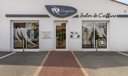 MN visagistes : Coiffeur à L'Herbergement