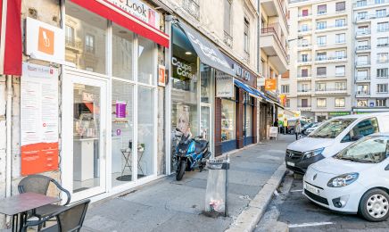 Beauté et Look « Le Bar à Ongles » : Manucure à Grenoble