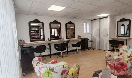 Coiff moi  : Coiffeur à Bourneau