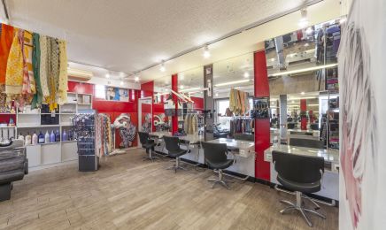 SB Coiffureæ© : Coiffeur à Marnay