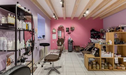 NC coiffure esthetique  : Institut de beauté à Marçay