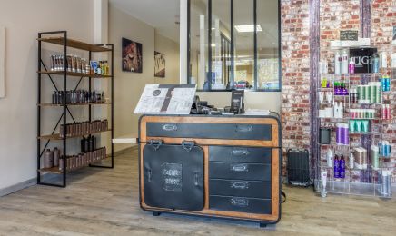 L’Atelier d’Adelaïde  : Coiffeur à Saint-Hilaire-du-Harcouët