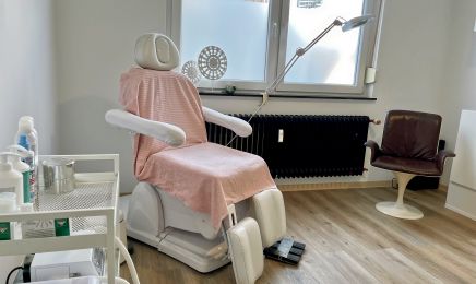 Nika's Stübchen: Kosmetikstudio in Waghäusel