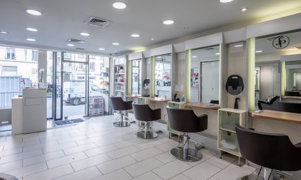 JP Coiffure - Jean Paul Coiffure Pantin Métro Hoche  : Coiffeur à Pantin