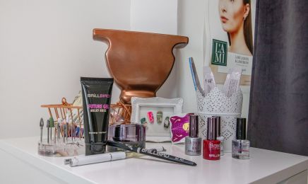 Envie d'ailleurs - Centre de Beauté Virginie C. : Manucure à Mondelange