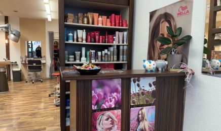 An Cut Friseursalon Antje Heinz: Friseur in Gefrees