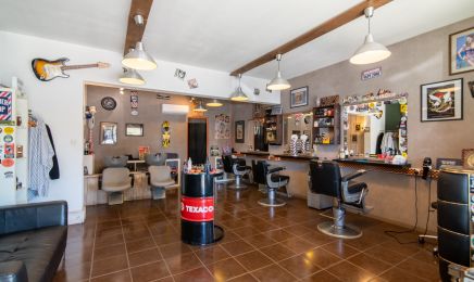 Mister Haircut - Labège Village - Artisan Coiffeur pour hommes  : Coiffeur à Labège