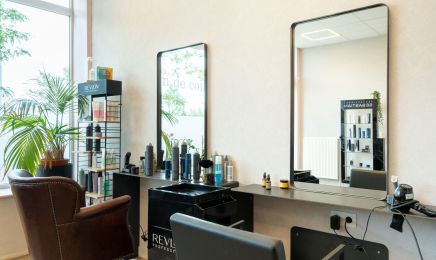 Haufman / Camille : Coiffeur à Seraing