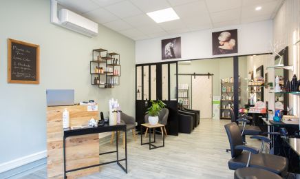 Le Salon by Élodie - Expert Blond et Balayage : Coiffeur à Champeix