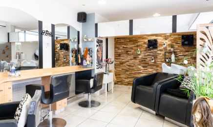 Impass'coiffure Prothésiste Capillaire : Coiffeur à Vannes