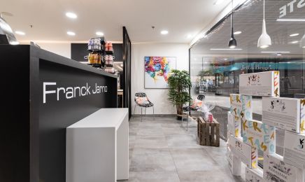 Franck Jarno au féminin : Barbier à Vannes