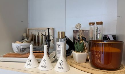 Maeva Coiffure : Institut de beauté à Bais