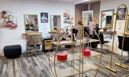 Le Salon de Christelle - Coiffure, Facialiste et Kobido  : Coiffeur à Hyères