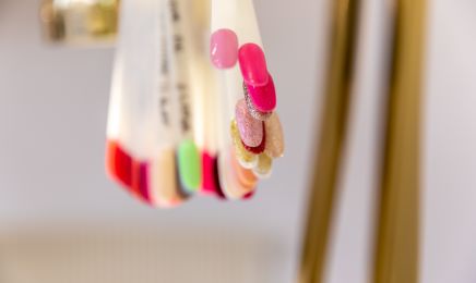 Glow Up Beauty Academy : Manucure à Le Cannet