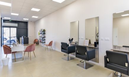 Maison NK : Coiffeur à Bondoufle
