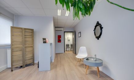 Belinda Nails : Institut de beauté à Éguilles