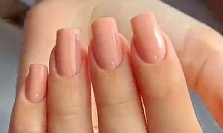 Ongle by M chez Studio 2k21 : Manucure à Six-Fours-les-Plages