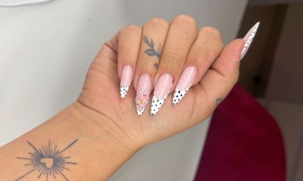 Nails Anna Studio - Sète : Manucure à Sète
