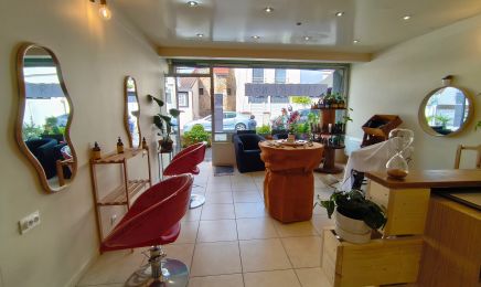 Othairanga : Coiffeur à Igny
