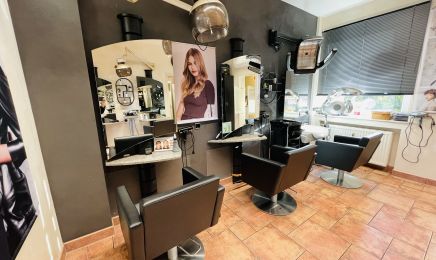 Haargenau : Kosmetikstudio in Wassenberg