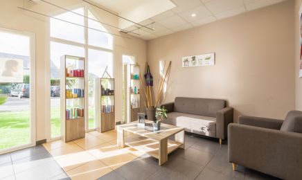 De Mèche avec Vous : Coiffeur à Trangé