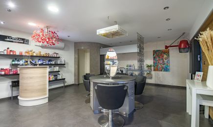 Nathalie B. Artisan Coiffeur  : Coiffeur à Longwy
