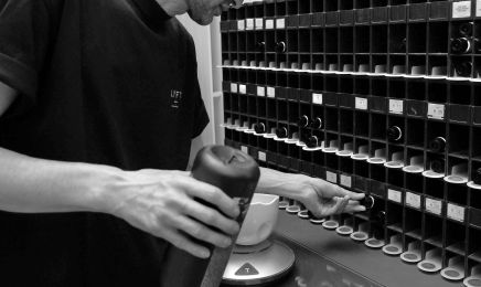 Aesthetic House by Artur Zakiyev: Friseur in Frankfurt am Main