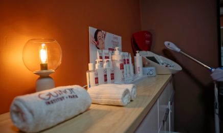 Naïa Institut : Coiffeur à Pouilley-les-Vignes