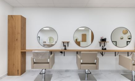 LK Salon - Ecquevilly : Coiffeur à Ecquevilly