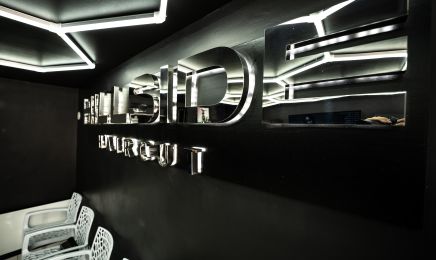 HILLSIDE : Coiffeur à Épinal