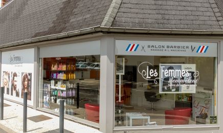 Les Femmes S’emmêlent : Barbier à Joué-lès-Tours    📞 02.47.67.26.25