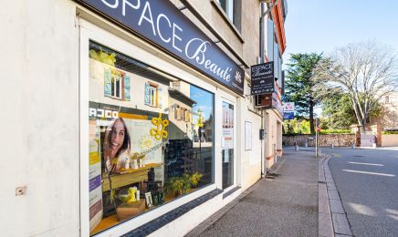 Amardeilh Isabelle Espace Beauté : Manucure à Blagnac