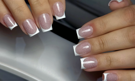 Peonynails  : Manucure à Saint-Raphaël
