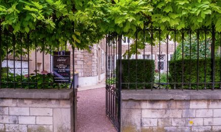 L’Institut by M : Manucure à Beaune