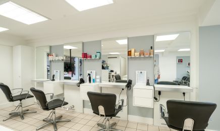 Le Salon - Artisan Coiffeur : Coiffeur à Bergerac
