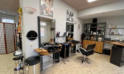 Ihr Friseur Simone Wolf: Friseur in Bernburg (Saale)