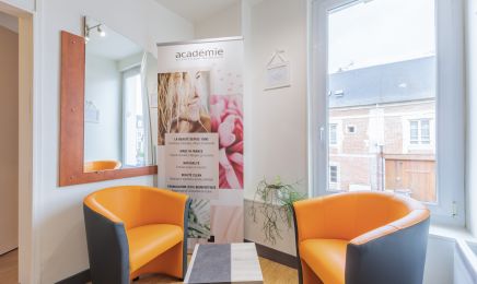 LIBERTÉ Coiffure & Esthétique  : Coiffeur à Le Neubourg