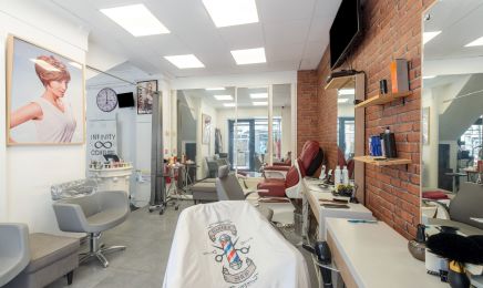 Infinity Coiffure : Coiffeur à Paris