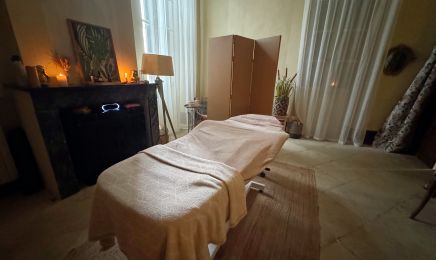 Le Cocon Beauté - Corps et Astres : Institut de beauté à Aimargues