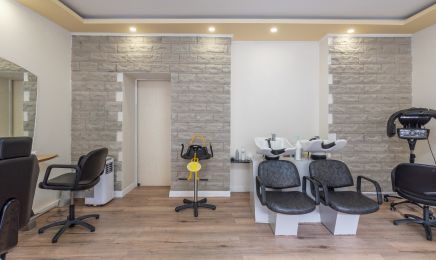 Luxury Salon : Manucure à Angers