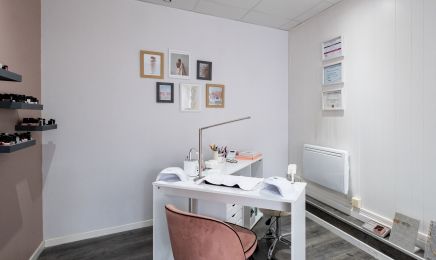 Ongles et paillettes : Manucure à Gaillac