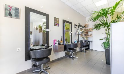 MT Coiffure  : Coiffeur à Vairé